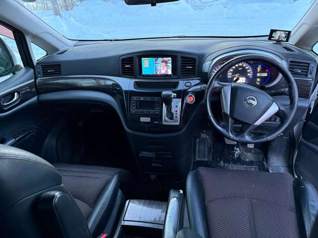 ☆ご満足できる状態で納車致します☆整備や美装と合わせて、付属品などもご相談ください!お乗りいただくお車を満足してお使いいただきたいと思っております!