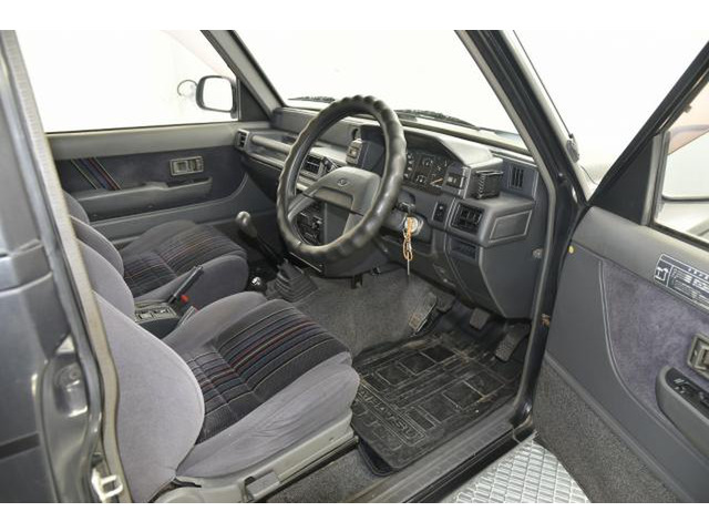 ロッキー1.6 SX 4WD