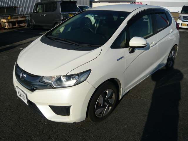 フィット1.5 ハイブリッド Fパッケージ