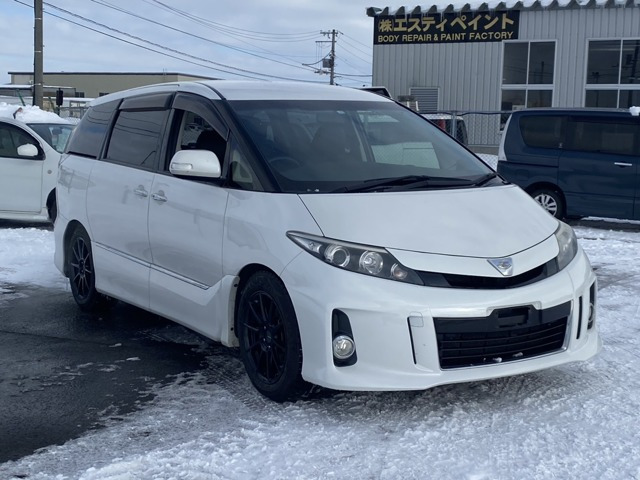 エスティマ(トヨタ) 2.4 アエラス プレミアム エディション 4WD　両側パワースライドドア・パワーシート 中古車画像
