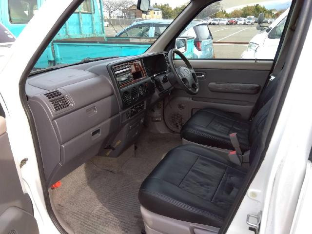 ステップワゴン2.0 W フィールドデッキ