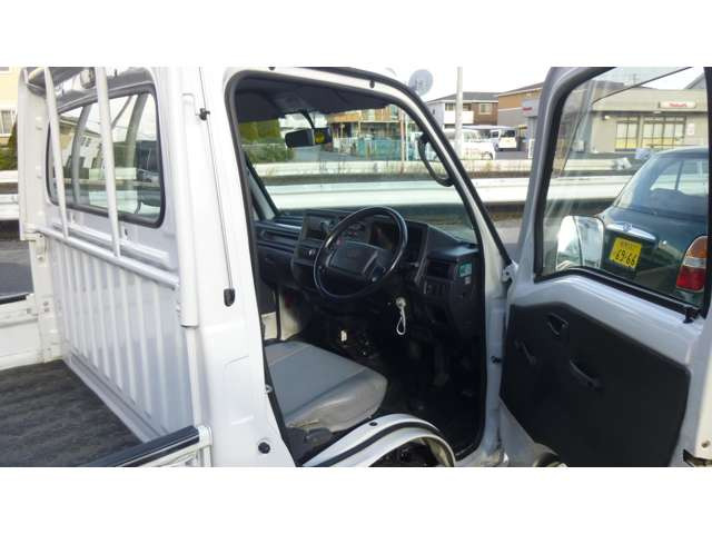 ���S���S�̃h���C�r���O���[�����[���ł��B