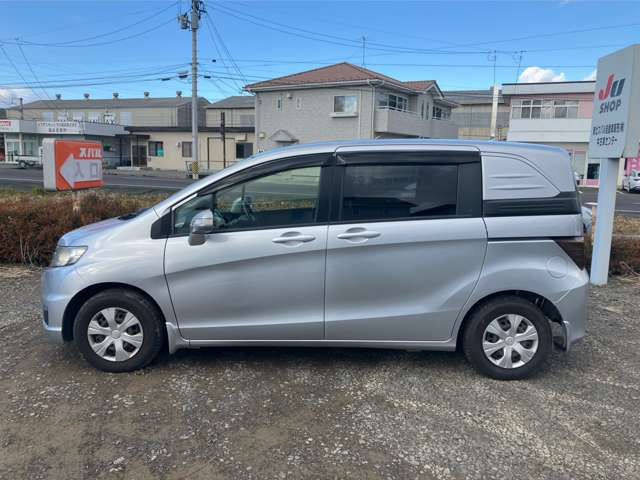 フリードスパイク1.5 G ジャストセレクション