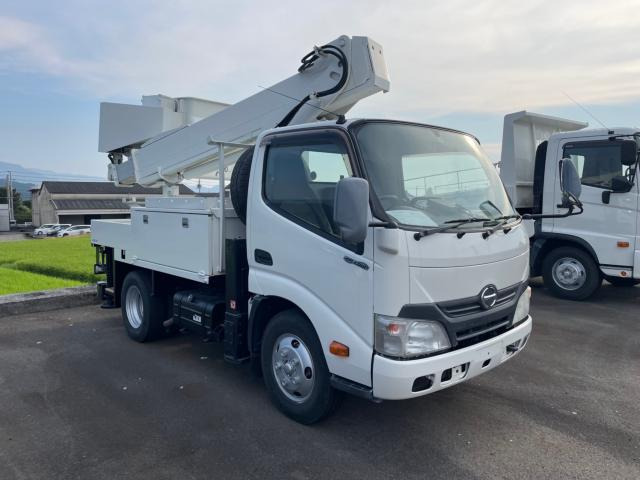 デュトロ高所作業車