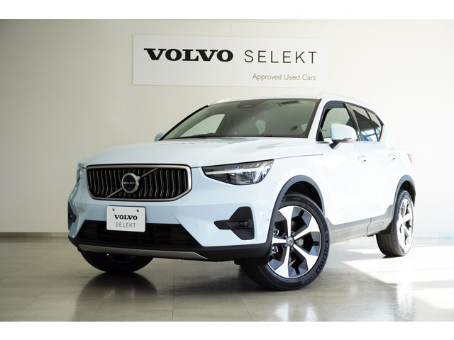 XC40ウルトラ B4 AWD 4WD