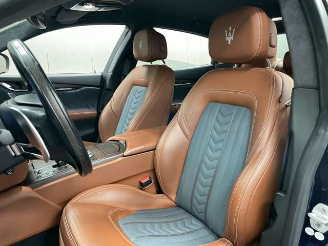 �y�A�N�Z�X�z����:������/���Β���IC����15���B