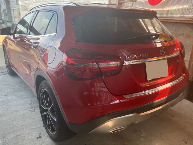 GLAクラスGLA220 4マチック 4WD