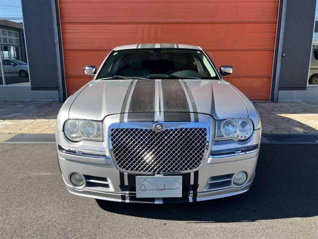 300C5.7 HEMI