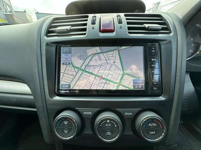 ナビも装備、ドライブには欠かせませんね!!