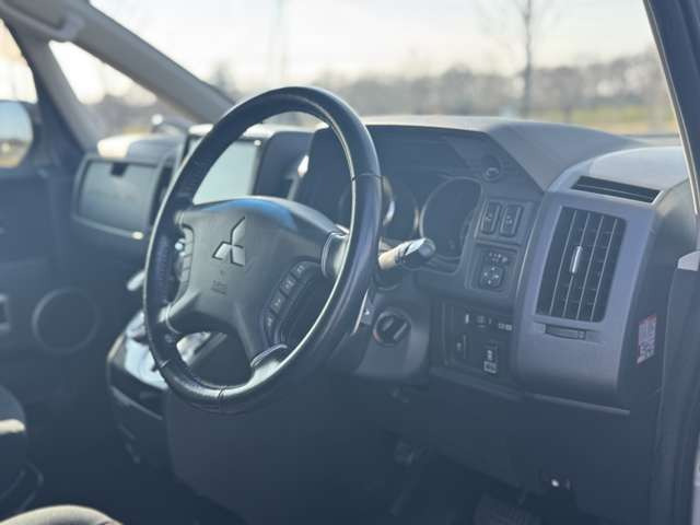 ���X�ł͂��_�񒸂��܂������q�l�Ƀh���C�u���R�[�_�[��K���X�R�[�e�B���O�{�H�ȂǁA���l�i��}���Ă��񋟂����Ē����Ă���܂��B�ڍׂ̓X�^�b�t�܂ł��C�y�ɂ��₢���킹���������܂��B