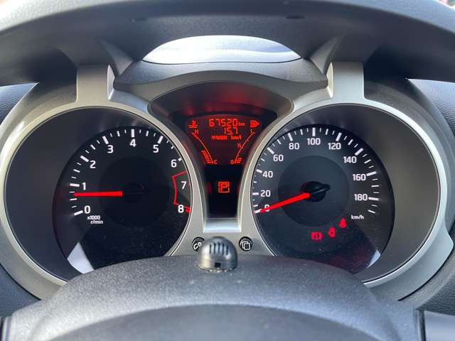 ジューク1.5 15RX V セレクション