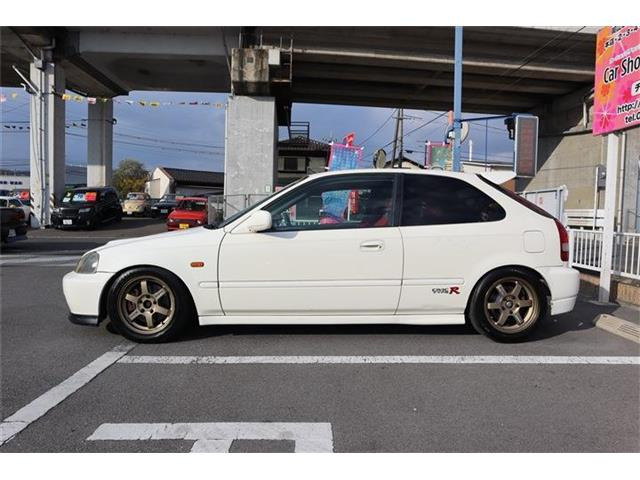 ���Ԃ͌����Ȃ��Ă��w���͂ł��܂����A����ł̂��n�����������ł�����ƒv���܂��B��t������p�[�c�ȂǕۏ؂͈�؂������܂���B�C�ɂȂ�ꍇ�͓���m�F���Ă��܂��̂ł��d�b�ł����≺�����B���������܂��B