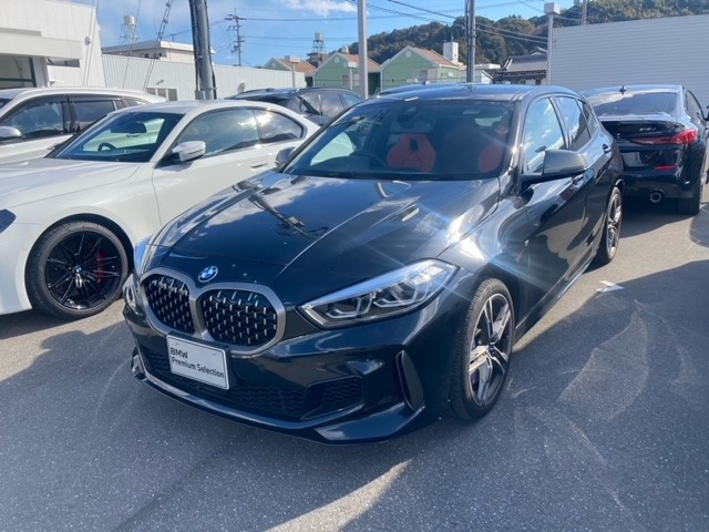 1シリーズM135i xドライブ 4WD