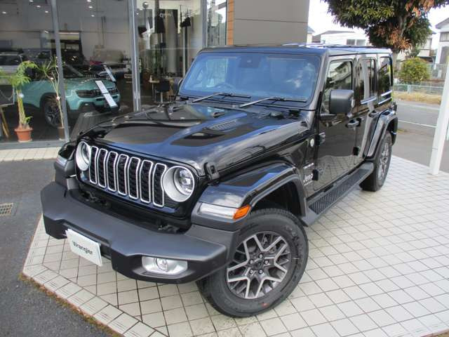 ラングラーアンリミテッド サハラ 4WD