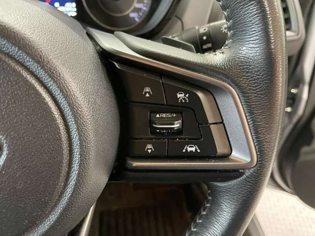 運転席周りに大きな傷、汚れ、へたりなどなく良質な状態です!