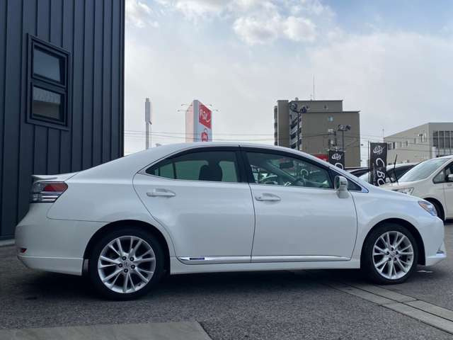 ����Ȃ��Ԃ̐����̔����\�ł�!(�L�b�`���J�[��ύڎԁA�_���v�J�[�⃌�v���J�ԁA�o�X�ȂǂȂ�)���s���SUV�͖ܘ_�AEV(�d�C������)��n�C�u���b�h(PHEV�܂�)���[�Ԏ��т��������܂�!���ł������k��!