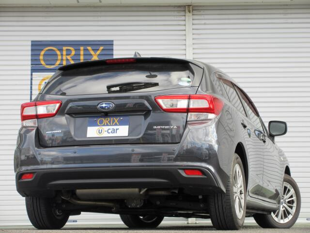 AIS査定:当店ではトヨタ・ホンダ・ニッサン・マツダ・スバルメーカー系の中古車事業会社と弊社提携会社の6社で統一された「評価基準」「検査基準」に則り、厳正に検査評価した信頼のおける査定を実施。