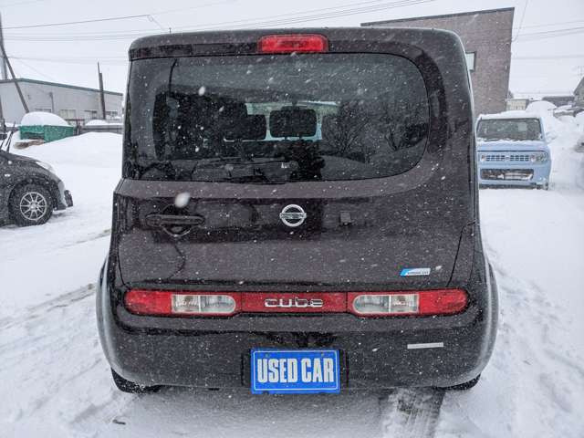 全車点検整備、車内清掃をおこない納車いたします。全車1ヶ月1000キロまで、無料で保証しております!
