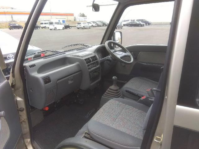 サンバーディアスIIスーパーチャージャーマレッサ 4WD