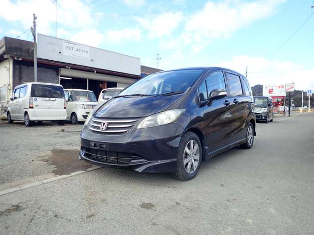 フリード1.5 G エアロ Lパッケージ