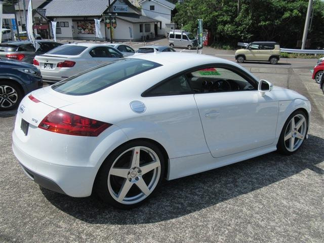 TTクーペ1.8 TFSI Sラインパッケージ