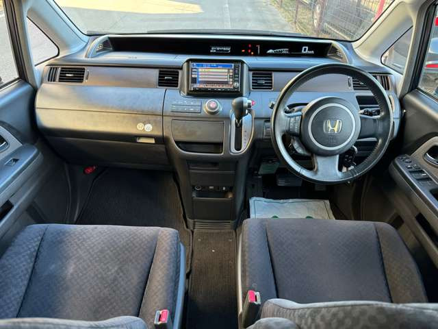 ���S�҂̕��ł����S���ĉ^�]���Ă��������鎋��̍L���ƂȂ��Ă���܂��B