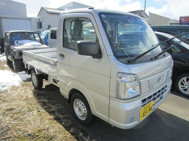 クリッパートラックDX セーフティパッケージ 4WD