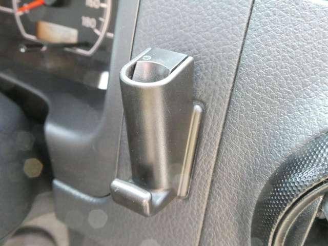 �y���z���_�[��d�����ɖ𗧂A�C�e���ł���