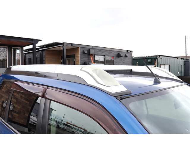 ハイパールーフレール