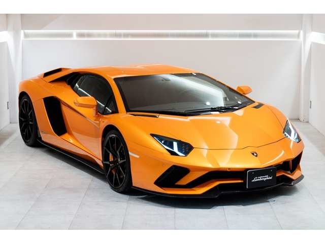 アヴェンタドールS 4WD