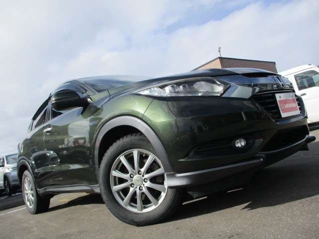 ヴェゼル1.5 ハイブリッド X Lパッケージ 4WD