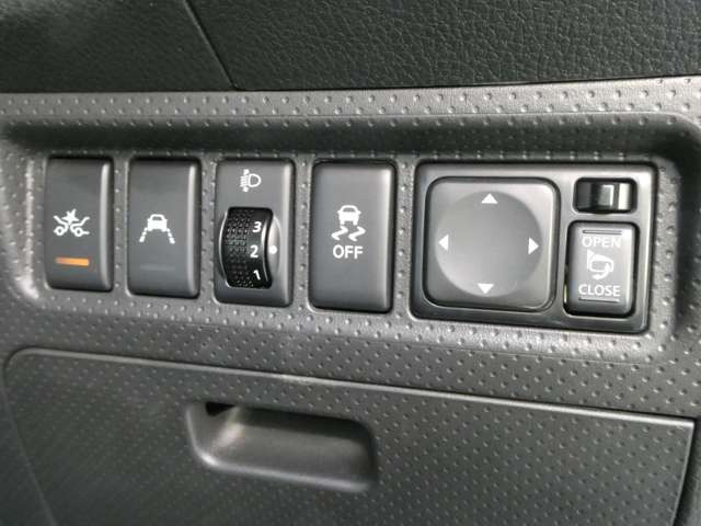 �G�}�[�W�F���V�[�u���[�L�ɎԐ���E�x�񑕒u�����Ԃň��S�ɂ��z���������!!