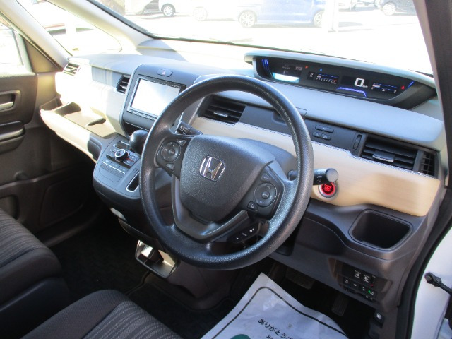 フリード1.5 G ホンダセンシング