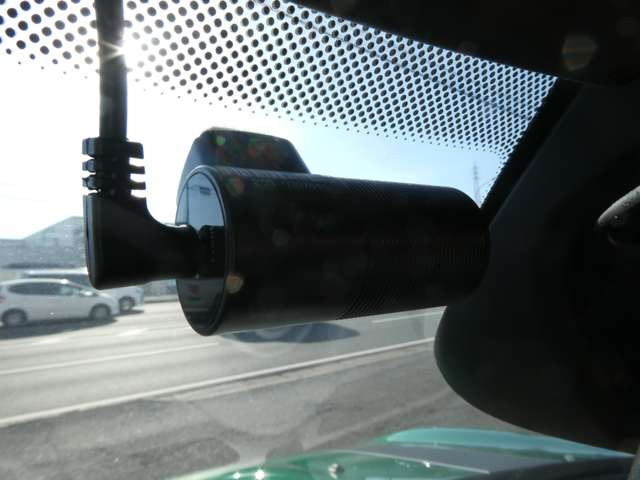 ���ł͕K���i�̃h���C�u���R�[�_�[��������̎��̏؋���!!�O��^�C�v�̎�舵����������܂��􂨋C�y�ɂ����k�������܂���