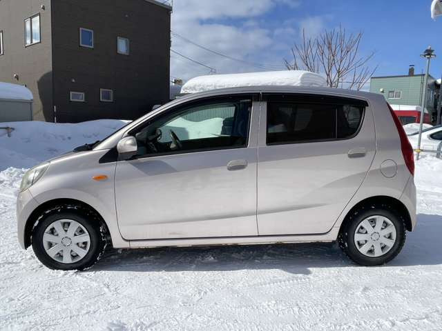 全車当社指定工場での点検整備を行っております。お客様にご安心、ご満足をご提供させていただきます。