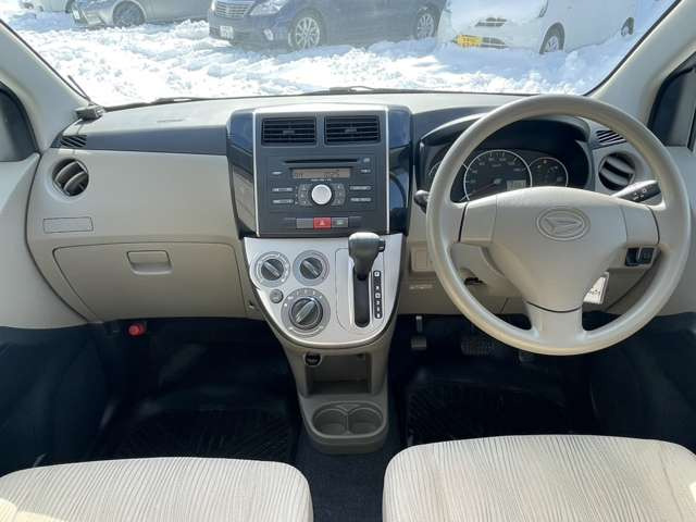 インパネ周りの写真です。