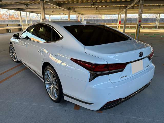 LS500h Fスポーツ 4WD
