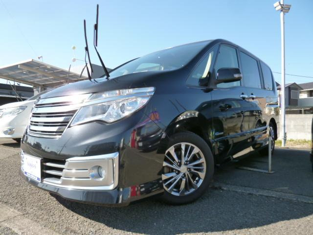 セレナ2.0 ライダー S-HYBRID