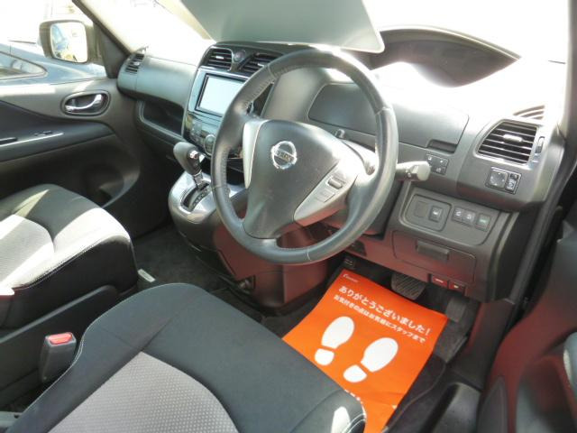 セレナ2.0 ライダー S-HYBRID