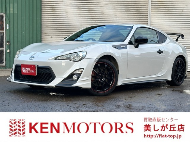 86(トヨタ) 2.0 GT　社外メーター/社外マフラー/ブリッツ車高調 中古車画像