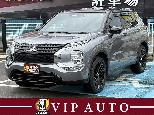 アウトランダーPHEV 2.4 ブラック エディション 4WD