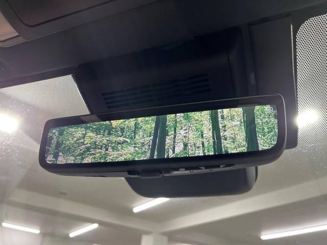 �y�f�W�^���C���i�[�~���[�z��Ȃ̑傫�ȉו��⓯��҂Ō�����m�F���Â炢���ł����S!�J�������B�e�����ԗ�����̉f�������[���~���[���ɕ\���B�N���A�Ȏ��E�ŏ󋵂̊m�F���\�ł�!