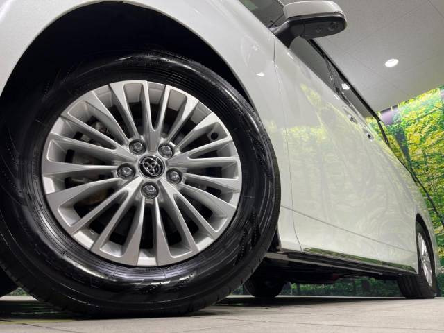 �y����17�C���`�A���~�z�C�[���z�O�ςɃ}�b�`���������A���~�z�C�[���𑕒����Ă���܂��B�e��ЊO�A���~�z�C�[����A�X�^�b�h���X�^�C�����戵�����Ă���܂��B���񂲑��k����������