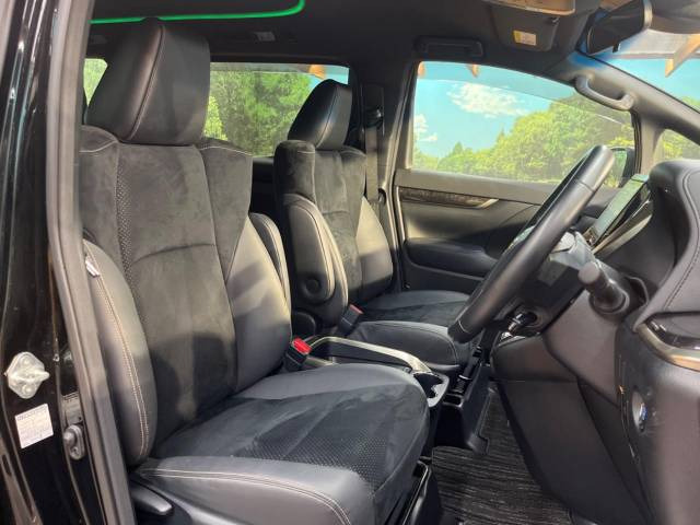 �^�]�Ȃ܂��ɂ͏\���ȃX�y�[�X������A�啿�ȕ��ł��������^�]���Ă�����������ł��B