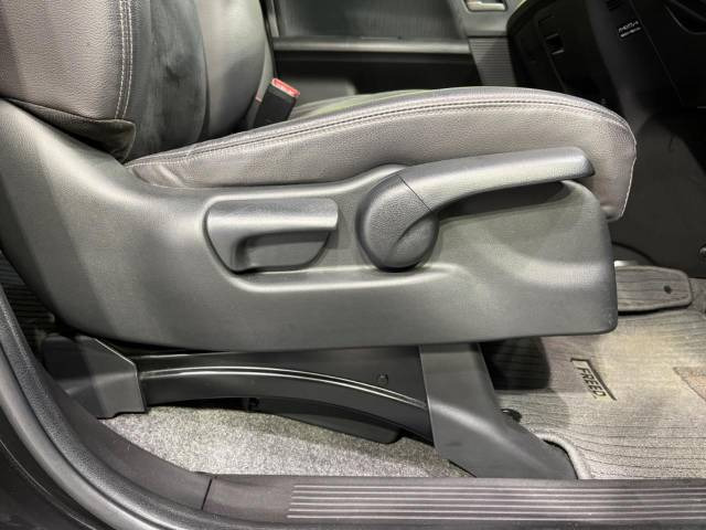 �y�V�[�g���t�^�[�z�V�[�g���ʂ̈ʒu���㉺�ɒ����ł���V�[�g���t�^�[�𑕔��B�啿�ȕ��������ȕ����œK�ȃh���C�r���O�|�W�V�����ŉ^�]�ł��܂��B