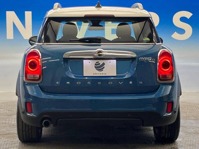 ●当店では第三者機関による車両品質鑑定を導入し、修復歴車を排除。鑑定書が発行されますので、ぱっと見ただけでは分からない箇所まで納得した上でご検討いただけます。※一部未実施の場合がございます。