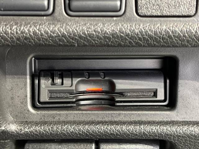 【ETC】高速道路の料金所をストレスなく通過!話題のスポットやサービスエリアに多い「スマートIC」利用時は必須のアイテムです。当店でセットアップを実施、ご納車当日からすぐにご利用いただけます!