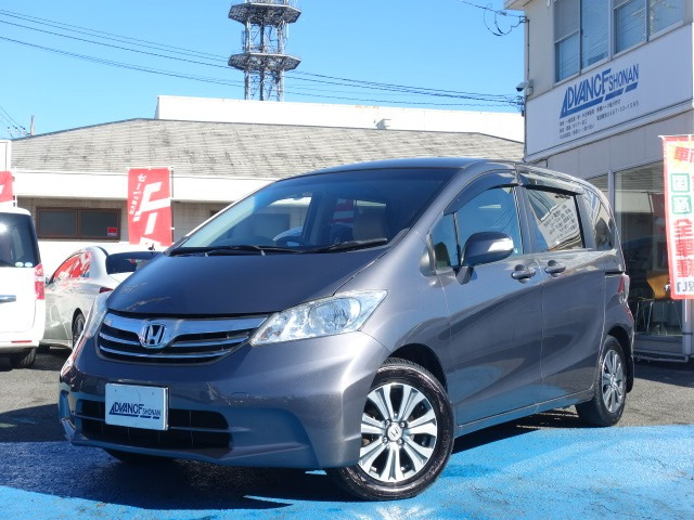 フリード(ホンダ) 1.5 G ジャストセレクション　禁煙車 社外メモリ―ナビ バックカメラ 中古車画像