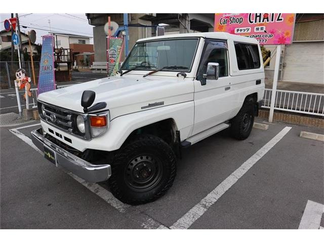 トヨタ ランドクルーザー70 1984年モデル LX FRP 4WD (2ドア)の