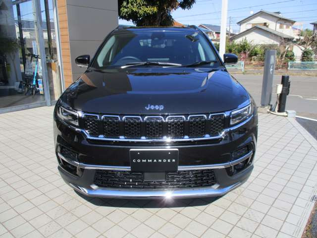 コマンダー2.0 リミテッド ディーゼル 4WD